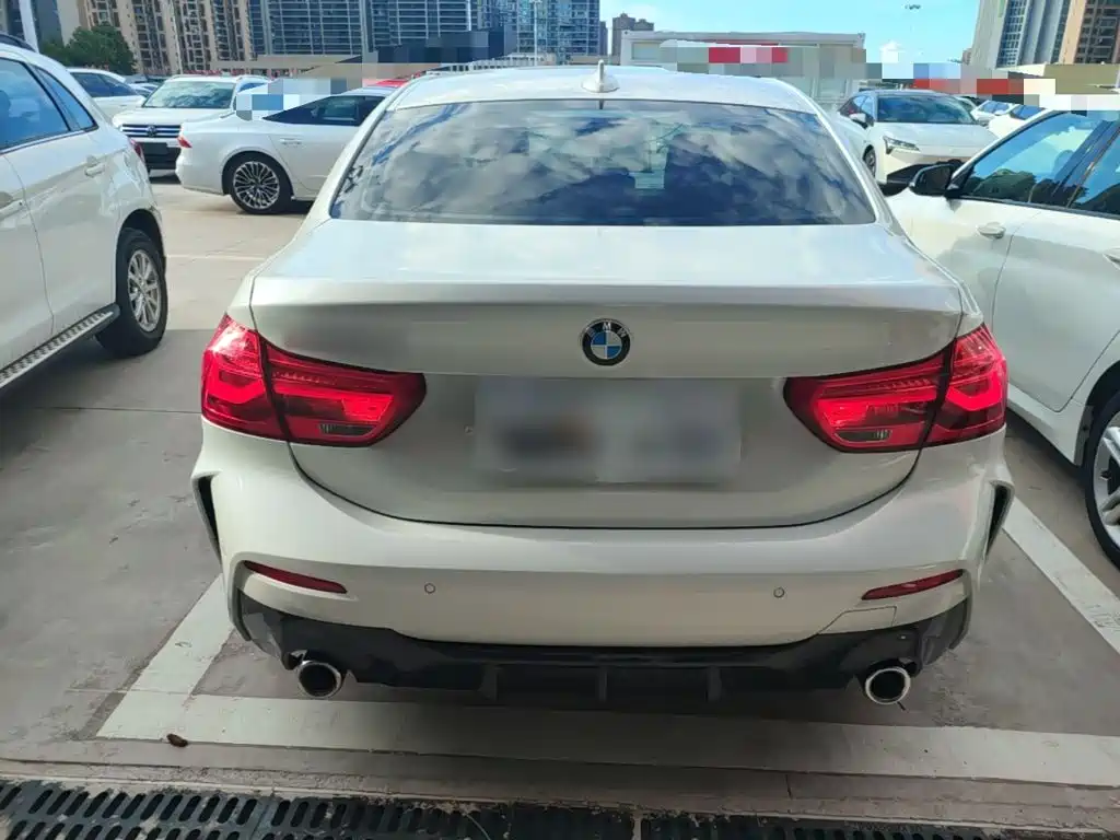 BMW 1 Series 2022