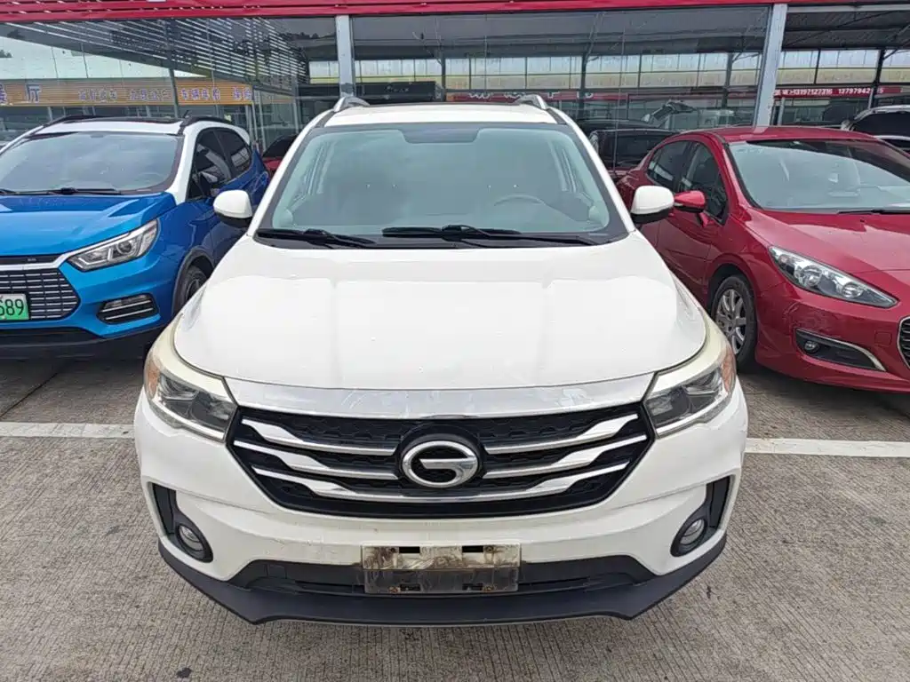 GAC Motor Trumpchi GS4 2015 — фото 3