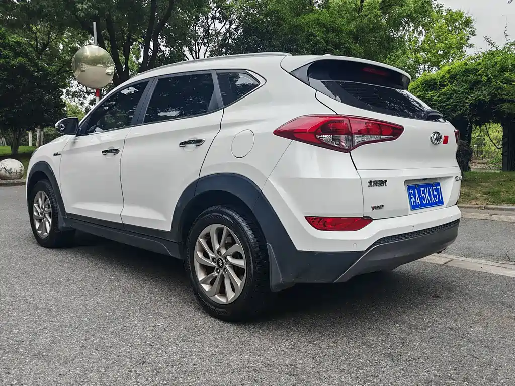 Hyundai Tucson 2017 — фото 4