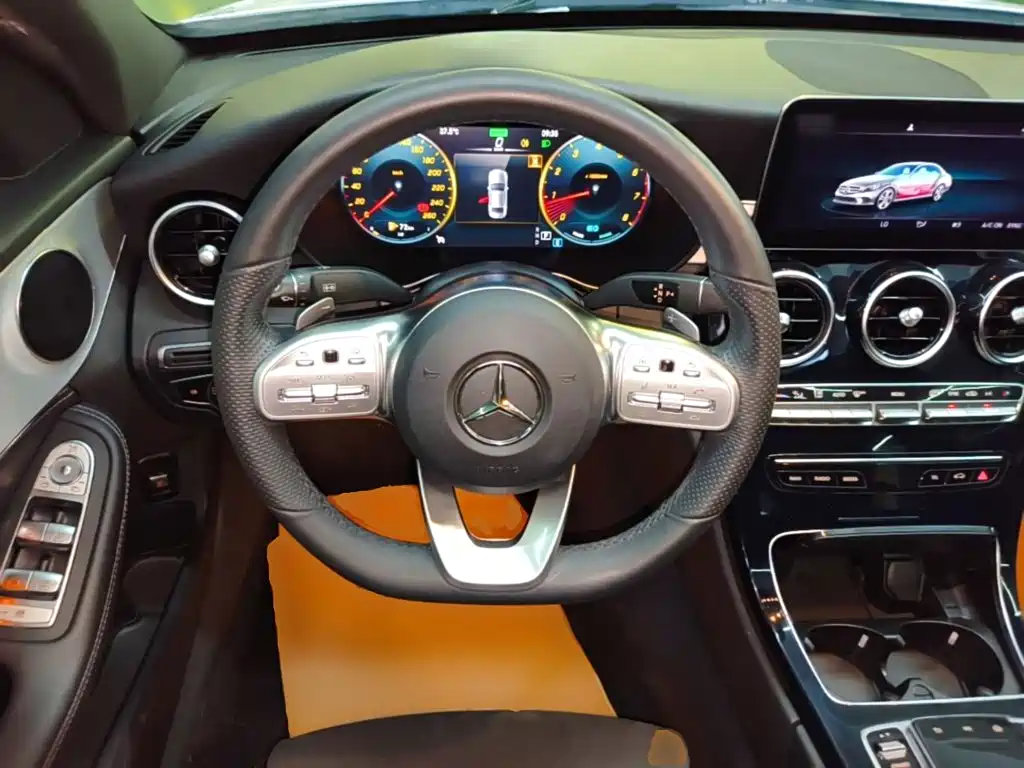 Mercedes-Benz C-Class 2020 — фото 11