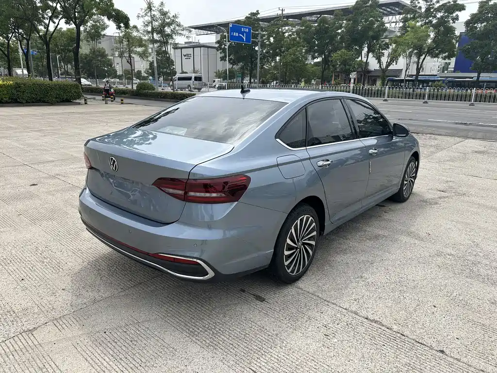 Volkswagen Lavida 2022