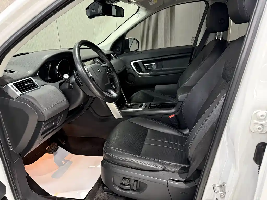 Land Rover Discovery Sport 2019 — фото 10