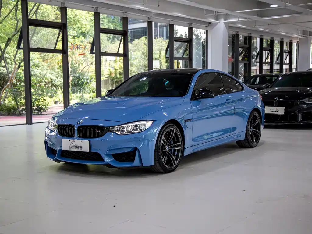 BMW M4 2016