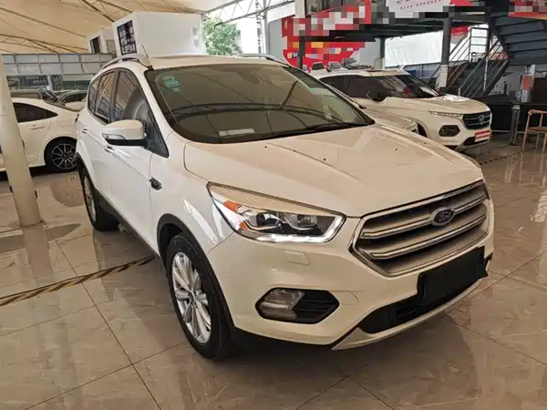 Ford Kuga 2017