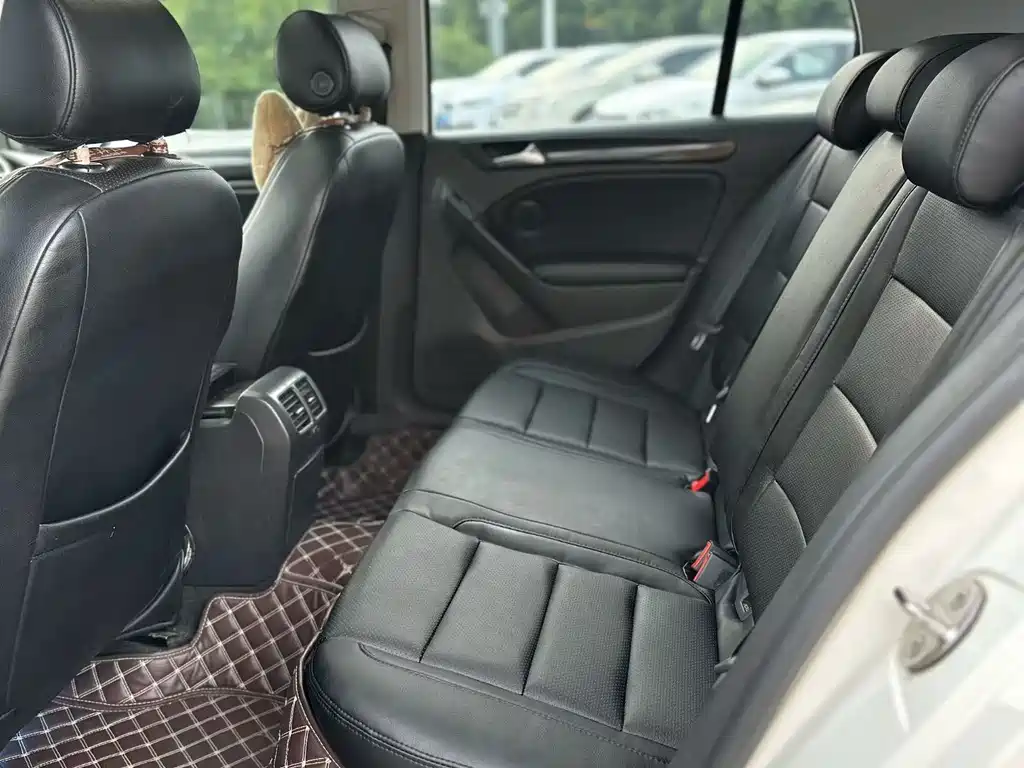 Volkswagen Golf 2014