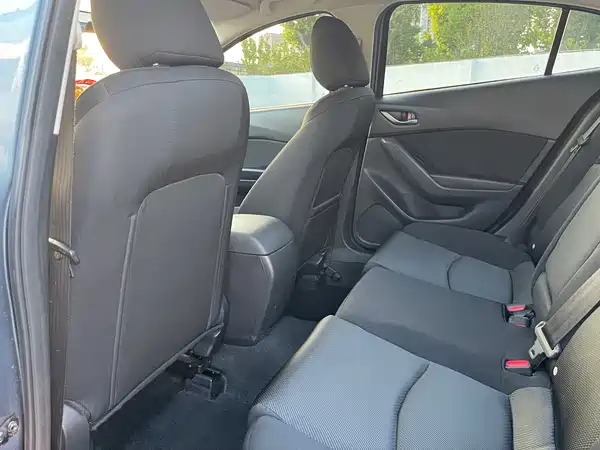 Mazda 3 Axela 2017