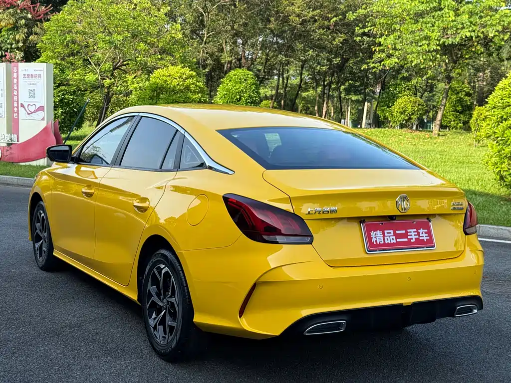 MG MG5 2022