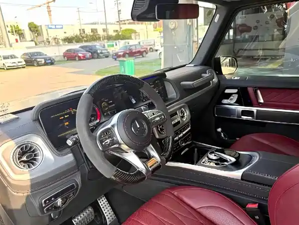 Mercedes-Benz G-Class 2024