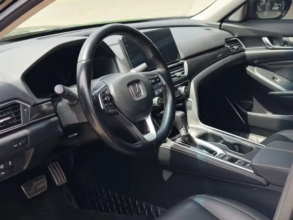 Honda Accord 2023 — фото 4