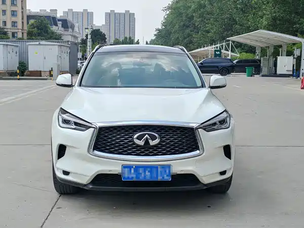 Infiniti QX50 2022
