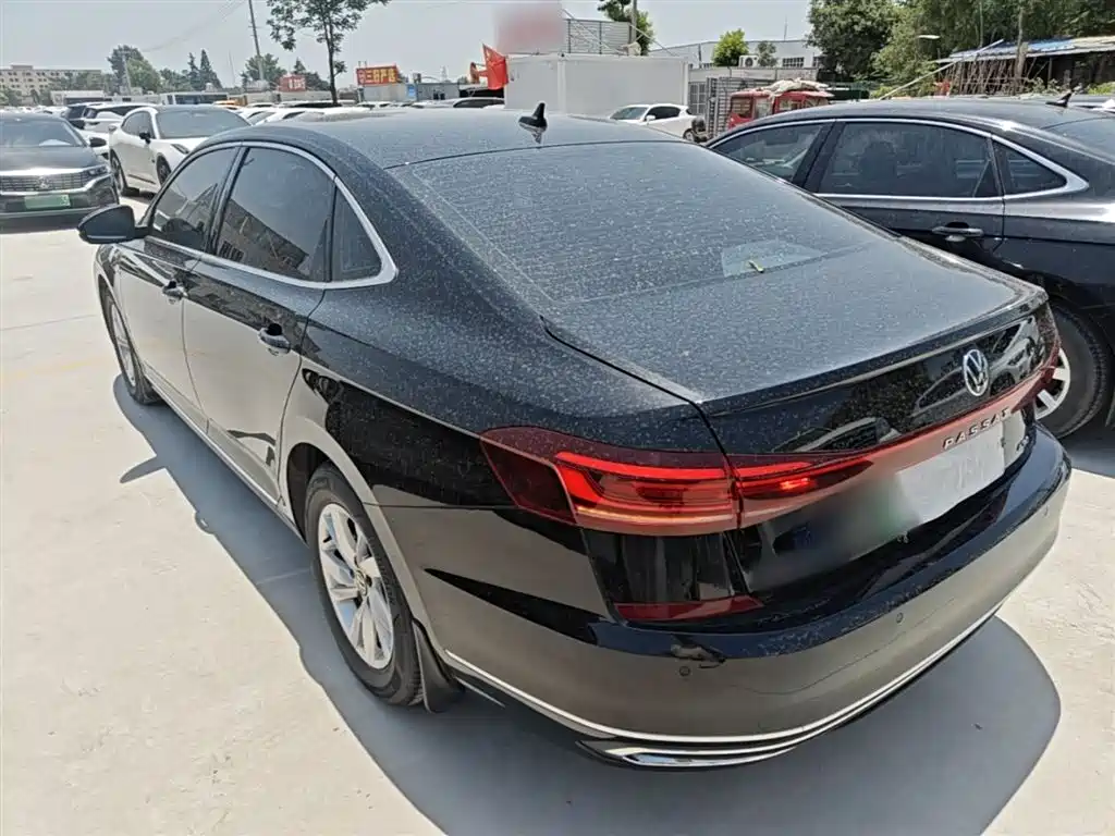 Volkswagen Passat PHEV 2022 — фото 5