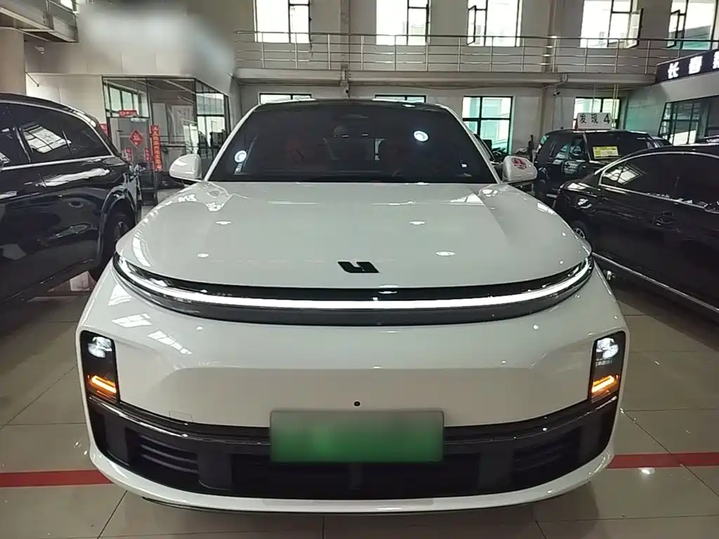 Li Auto Li L7 2024