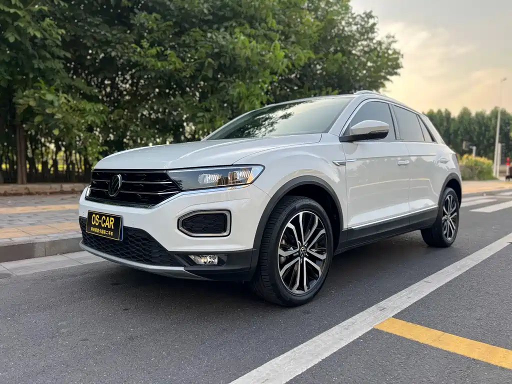 Volkswagen T-Roc 2023