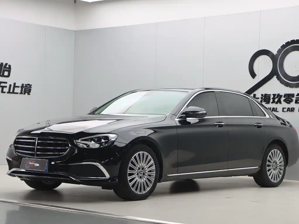 Mercedes-Benz E-Class 2023