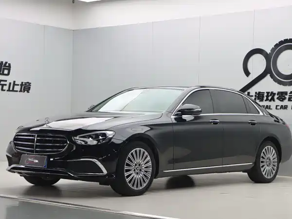Mercedes-Benz E-Class 2023
