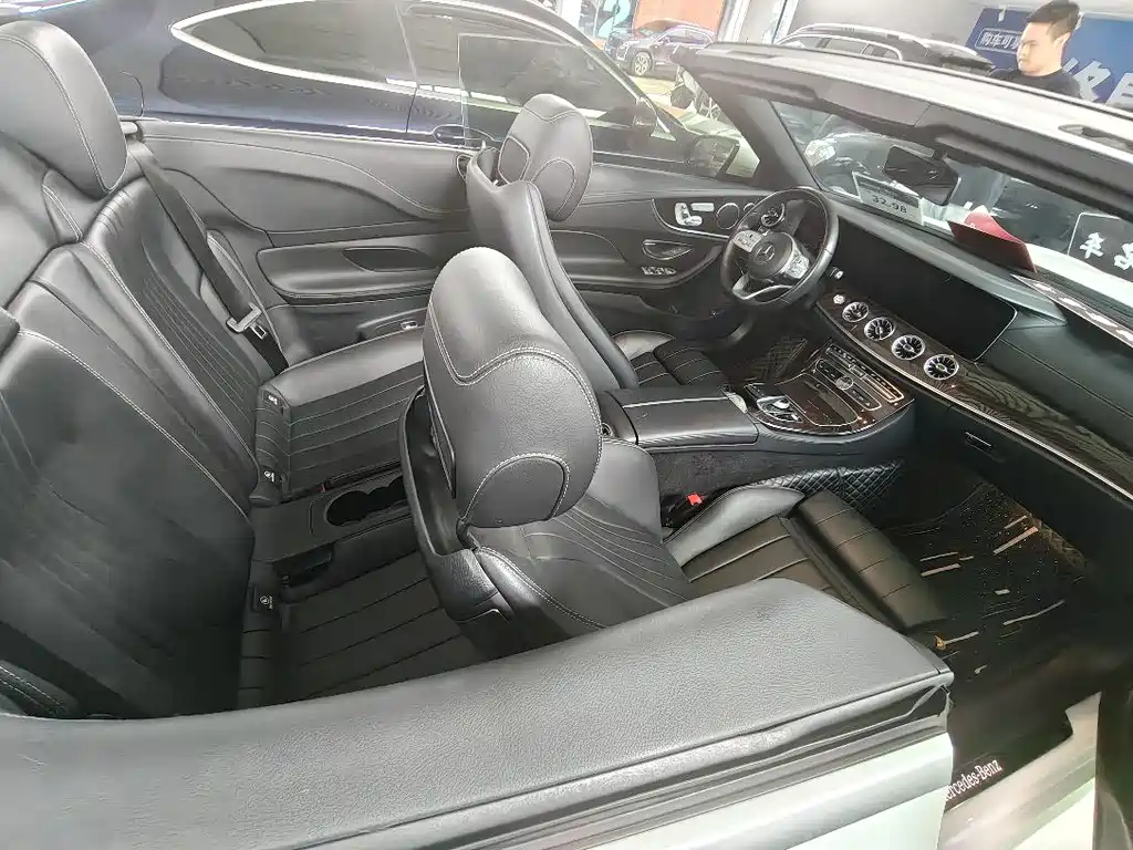 Mercedes-Benz E-Class 2020 — фото 11