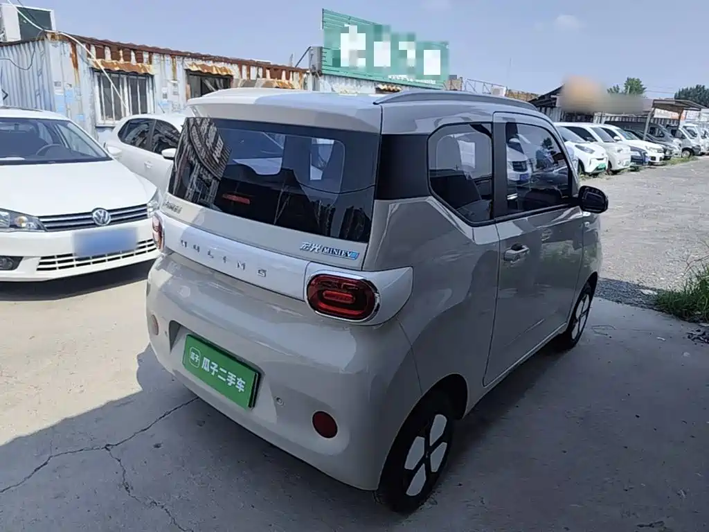 Wuling MINIEV 2024