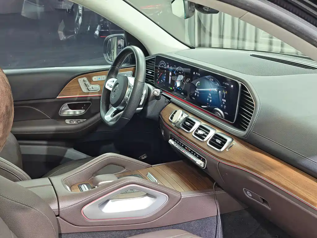 Mercedes-Benz GLS 2021 — фото 12