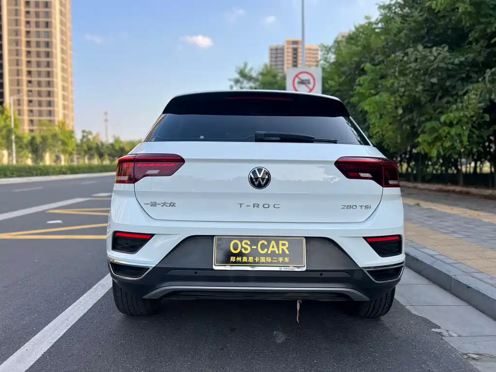 Volkswagen T-Roc 2023 — фото 11