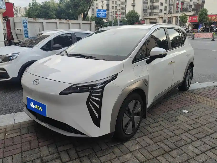 Aion Y 2025
