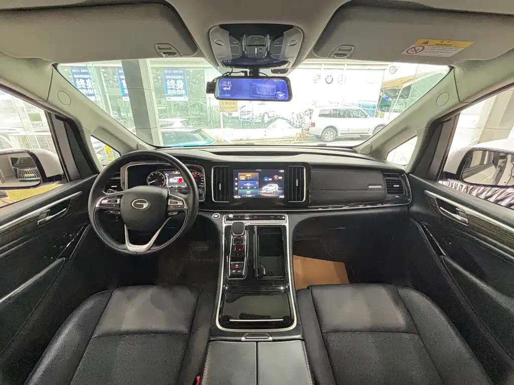 GAC Motor Trumpchi M8 2023 — фото 10