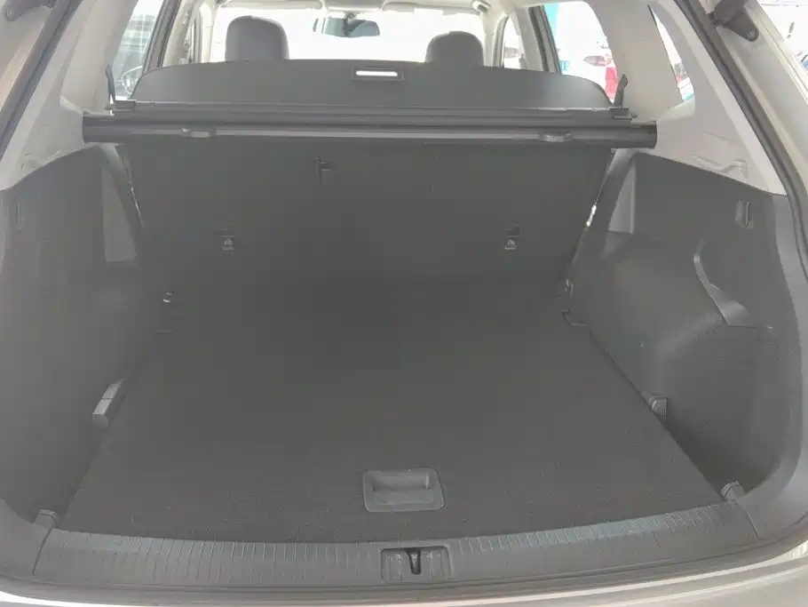 Volkswagen Tiguan L 2017