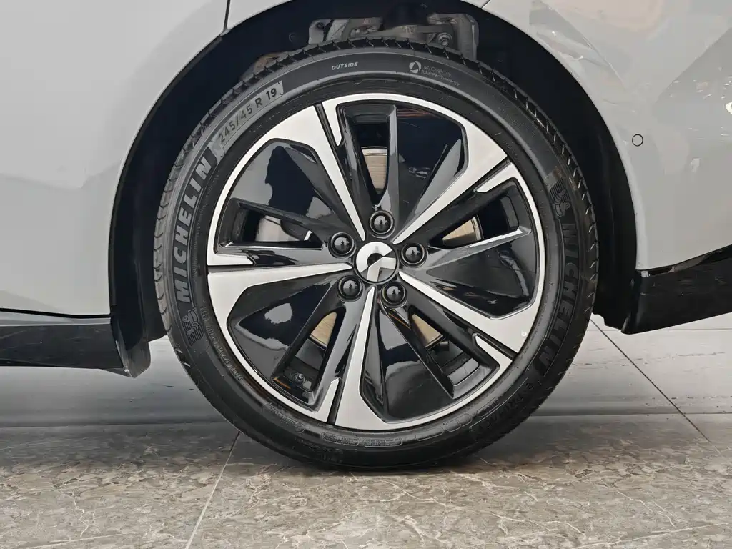 NIO ET5T 2026 — фото 9