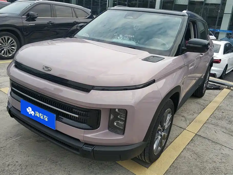 Geely Icon 2025