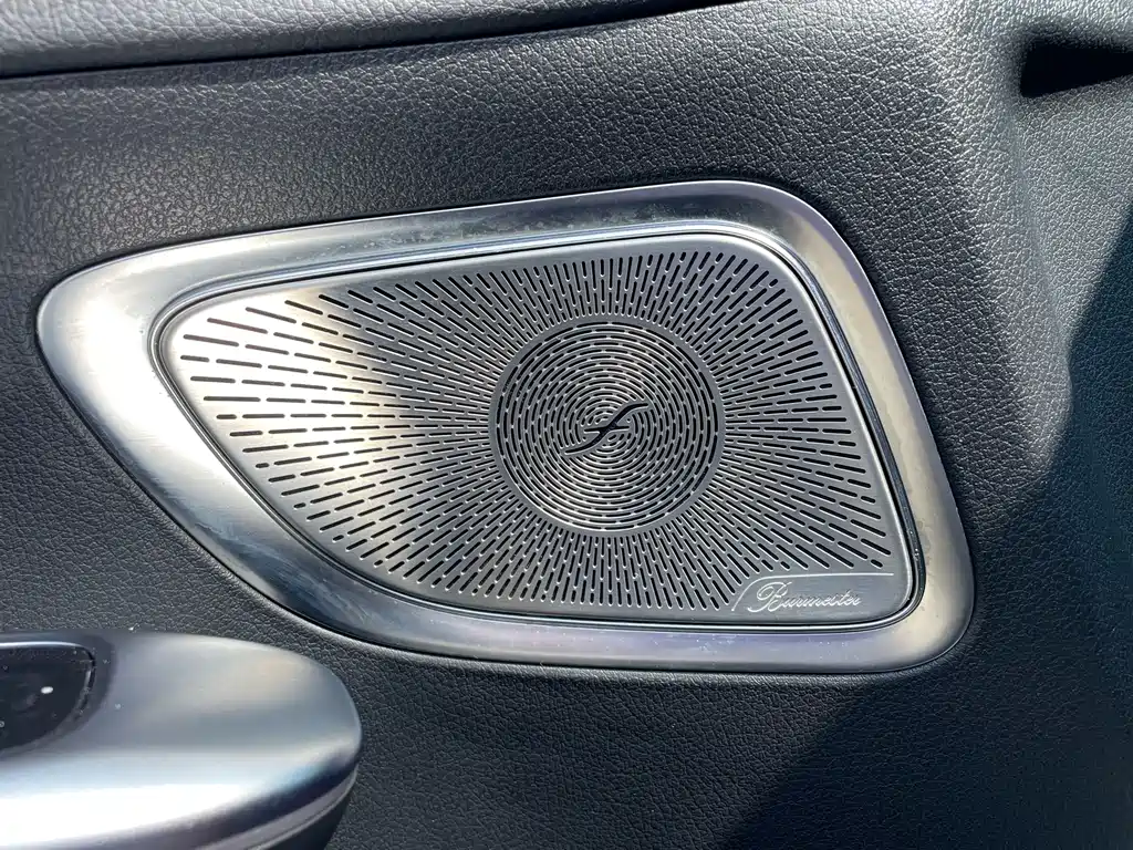 Mercedes-Benz C-Class 2022 — фото 22