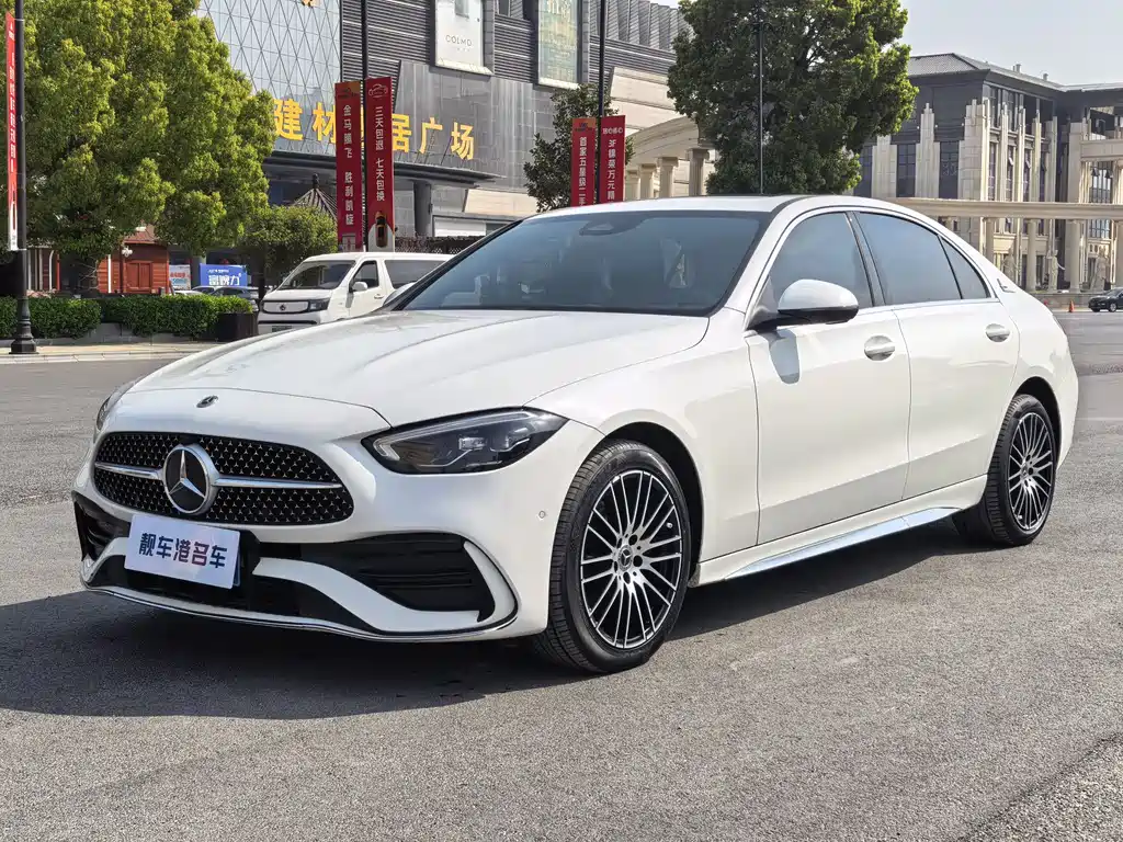 Mercedes-Benz C-Class 2023