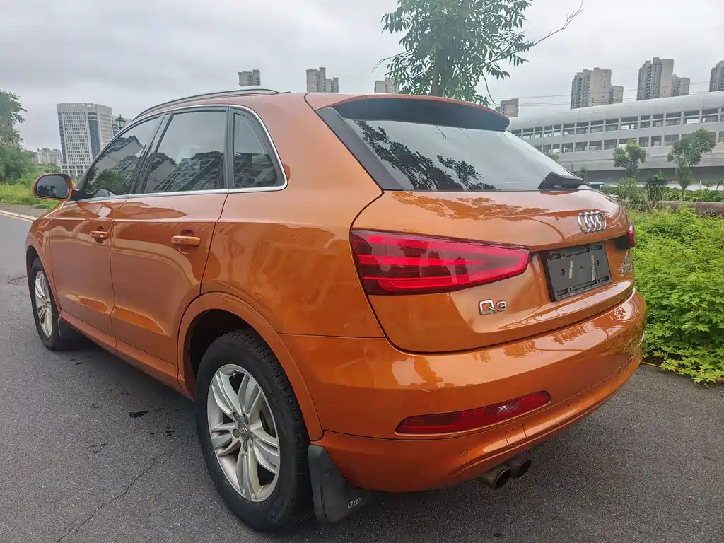 Audi Q3 2014