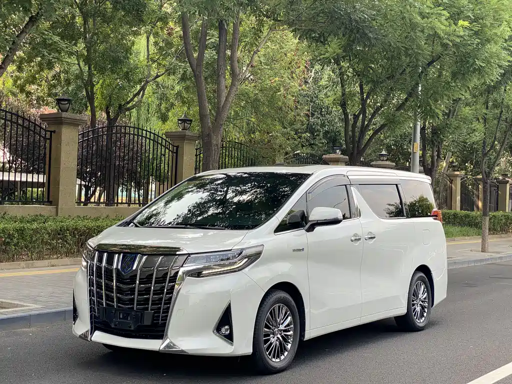 Toyota Alphard 2019