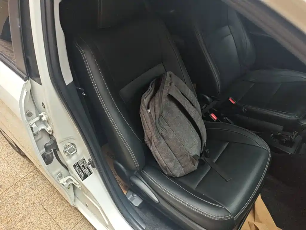 Toyota Vios 2019 — фото 25