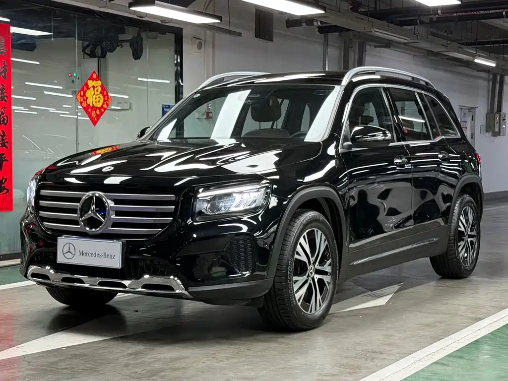 Mercedes-Benz GLB 2024