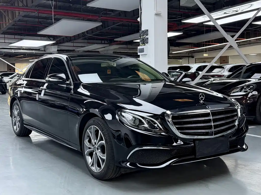 Mercedes-Benz E-Class 2020 — фото 3