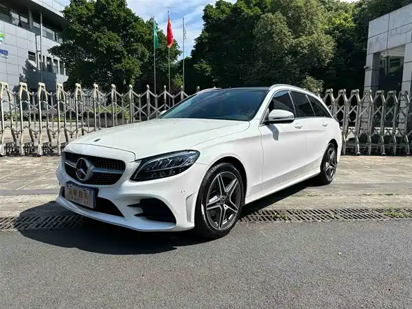 Mercedes-Benz C-Class 2022