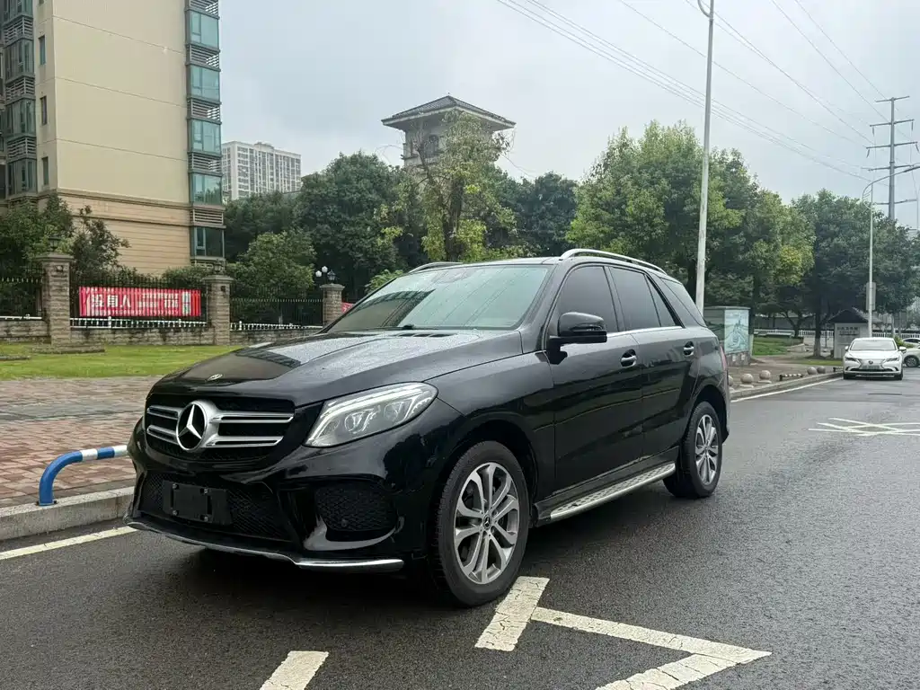 Mercedes-Benz GLE 2018