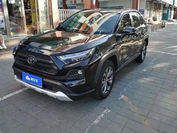 Toyota RAV4 2023