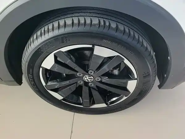 Volkswagen Tacqua 2021