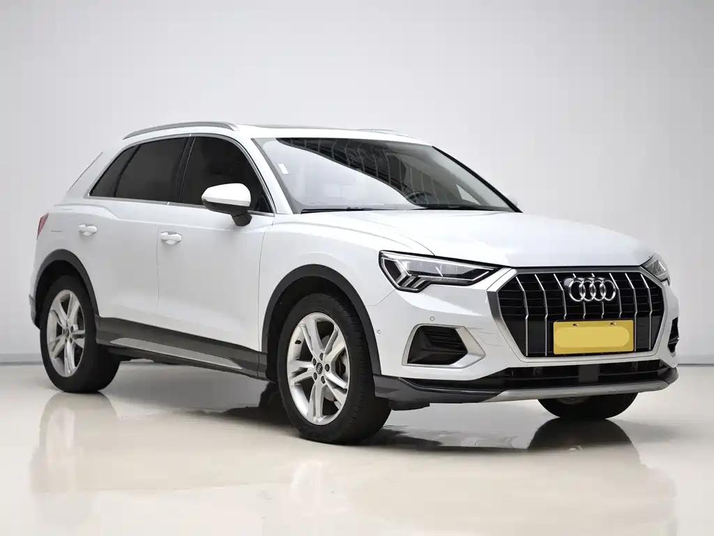 Audi Q3 2021