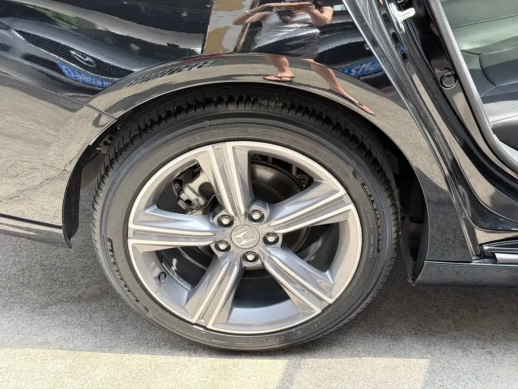 Honda Accord 2023 — фото 14