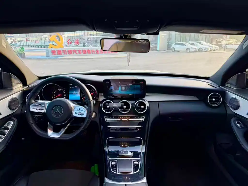 Mercedes-Benz C-Class 2019 — фото 8