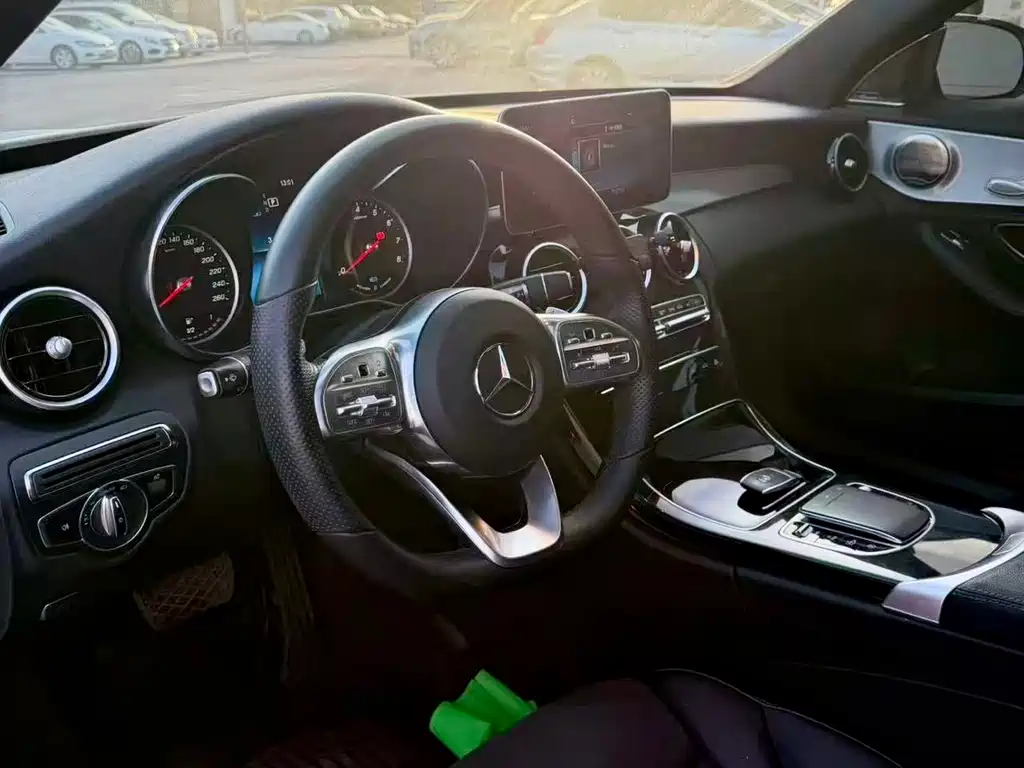 Mercedes-Benz C-Class 2019