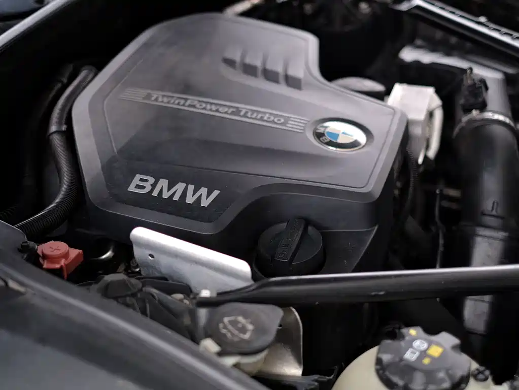 BMW 5 Series 2013 — фото 60