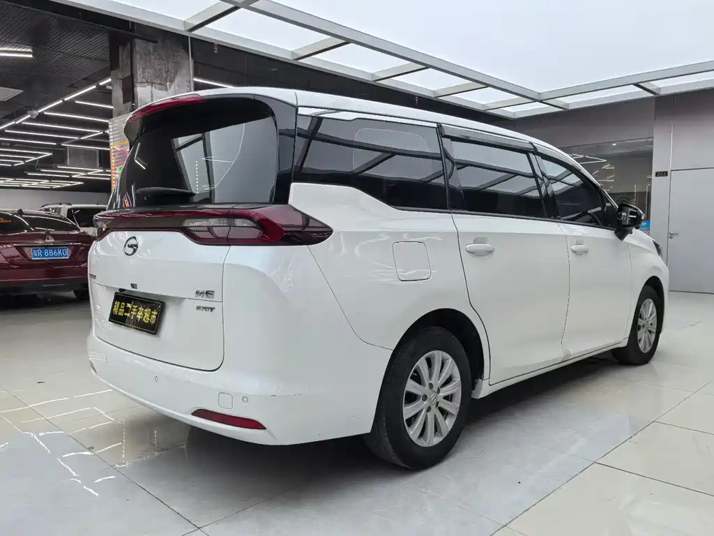 GAC Motor Trumpchi M6 2021 — фото 3