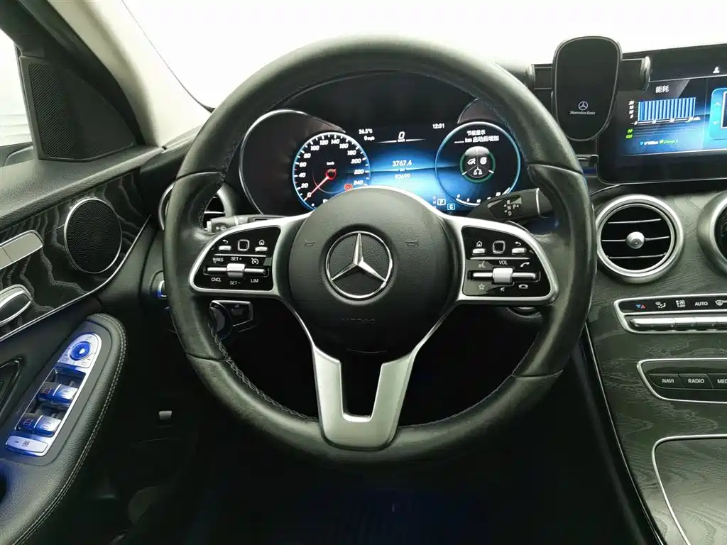 Mercedes-Benz C-Class 2020 — фото 11