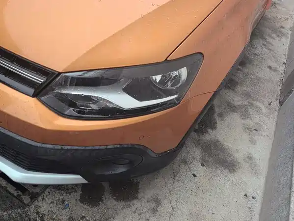 Volkswagen Polo 2015