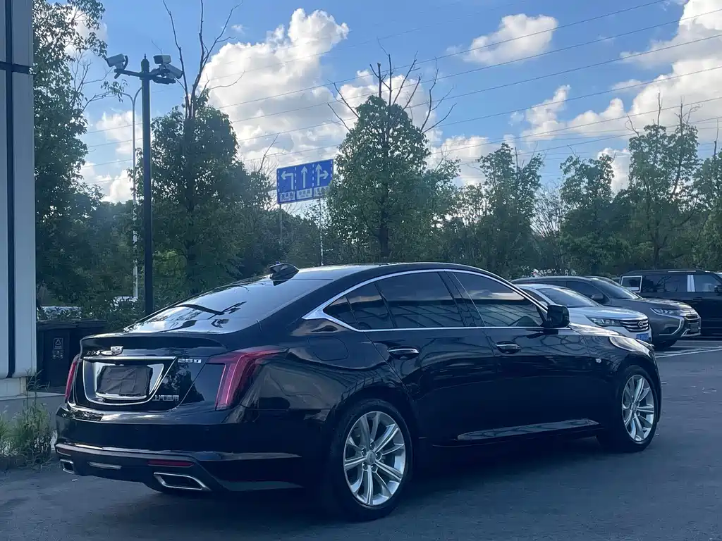 Cadillac CT5 2024 — фото 17