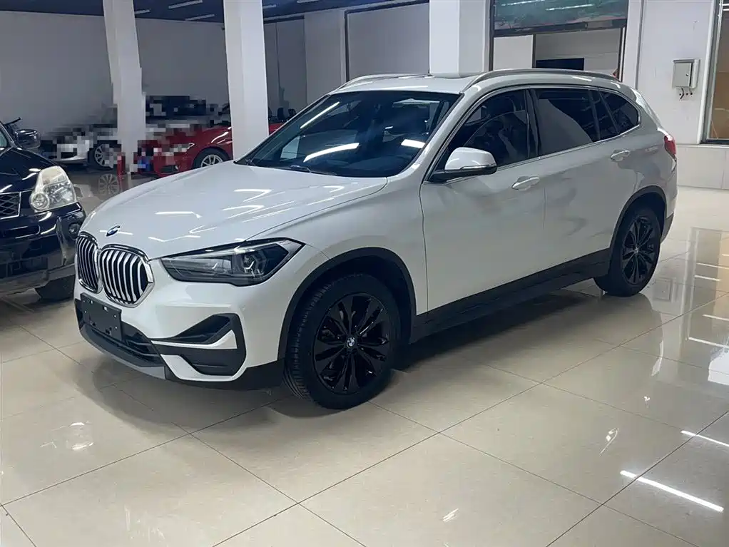 BMW X1 2020 — фото 2