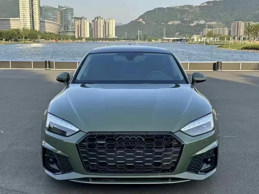 Audi A5 2021 — фото 2